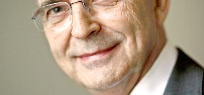 Państwo nie może być trochę świeckie i trochę wyznaniowe – rozmowa z prof. Mirosławem Wyrzykowskim