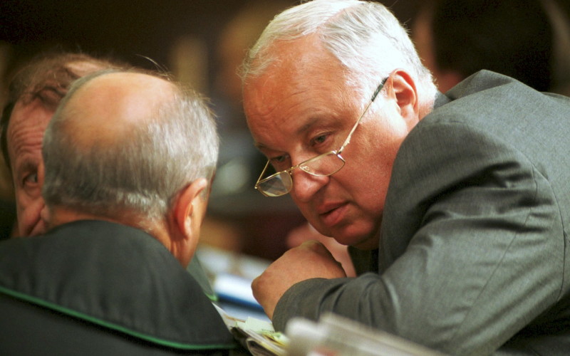 Przywieczerski pod amerykańskim parasolem