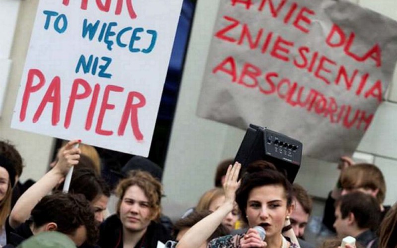 Uniwersytet to nie firma