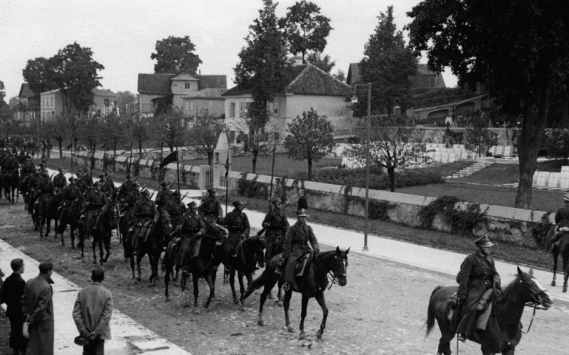 Polityka a czytanie historii