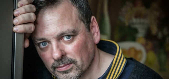 Podzielona lewica umacnia PiS