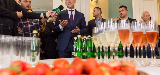 Widziane z partyjnego dołu