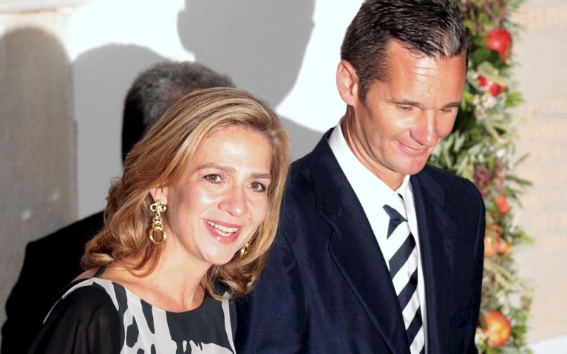 Burbonowie, królowie skandalu