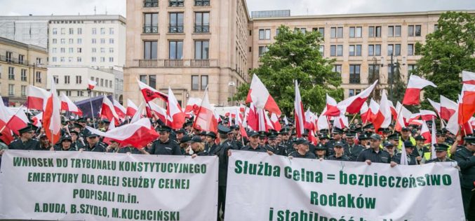 Rozbieranie celników