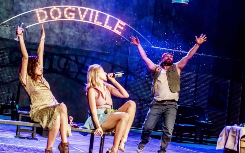 Teatr to nie fabryka