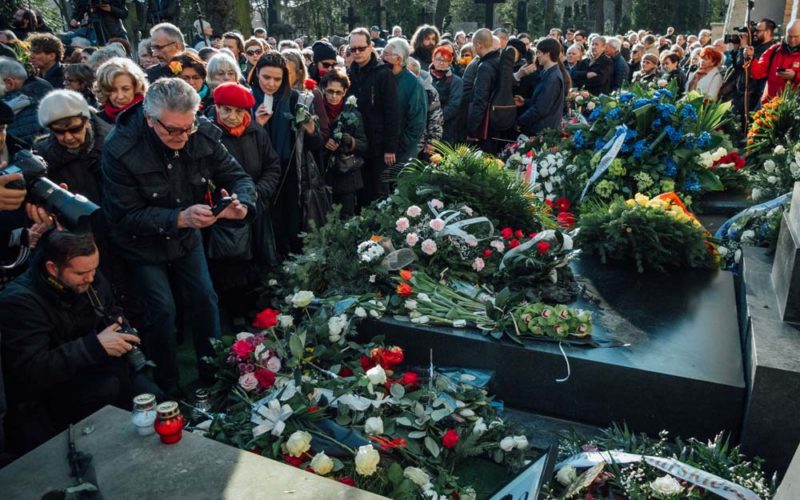 Artysta zniknął, smutne miasteczko zostało