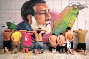 Operacja przeciwko gangom w Salwadorze