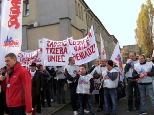 Pikieta pracowników Wamagu