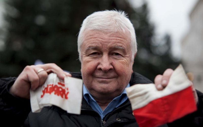 KOD: Polską trzeba się zająć, a nie sobą