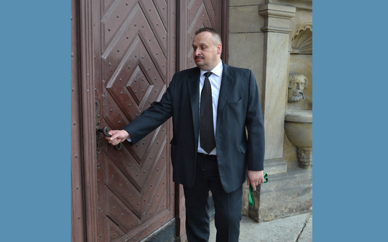 Jak suweren przeszkadza dobrej władzy