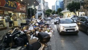 Śmieci na ulicach w Salonikach