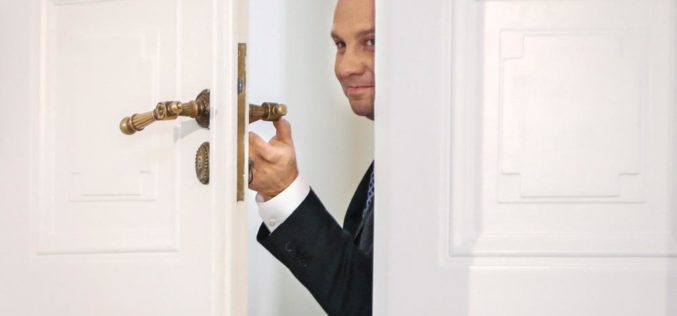 Kiedy Kaczyński spacyfikuje Dudę?