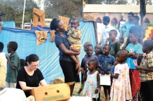 Kadr z filmu "Ptaki śpiewają w Kigali"