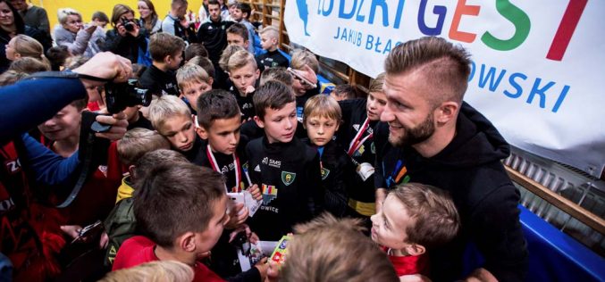 Dobroczyńcy z boiska i stoku