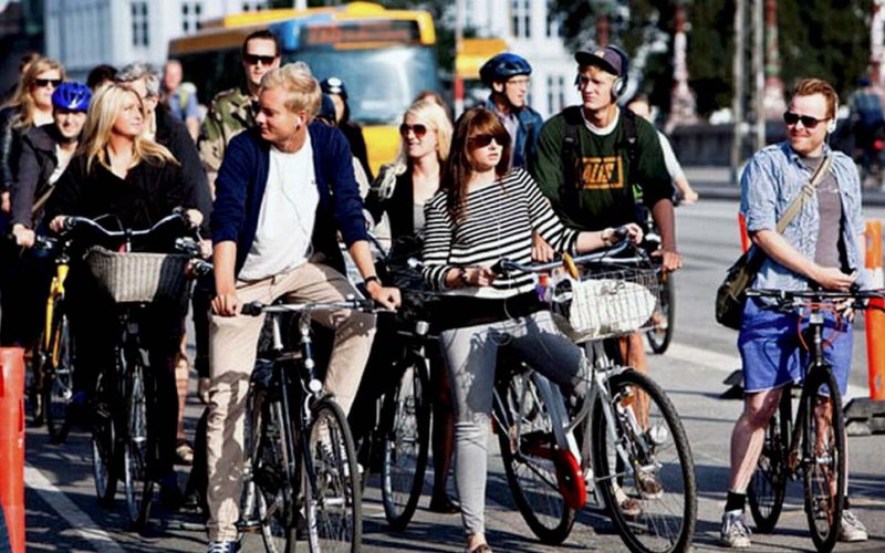 Studenci niewłaściwego pochodzenia