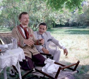 Kadr z serialu "Kariera Nikodema Dyzmy"