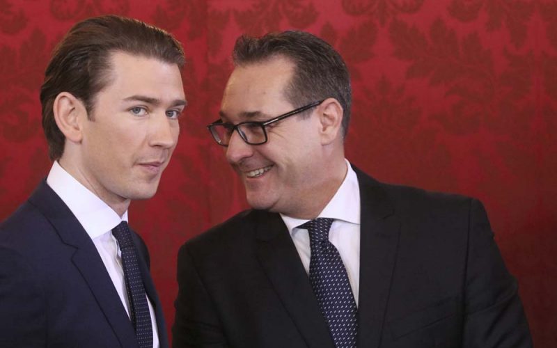 Austria: Cała wstecz!