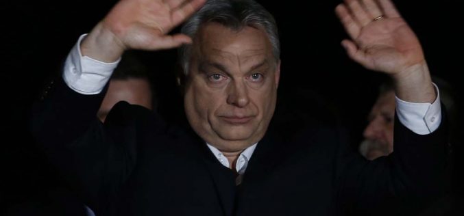 W co gra Orbán?