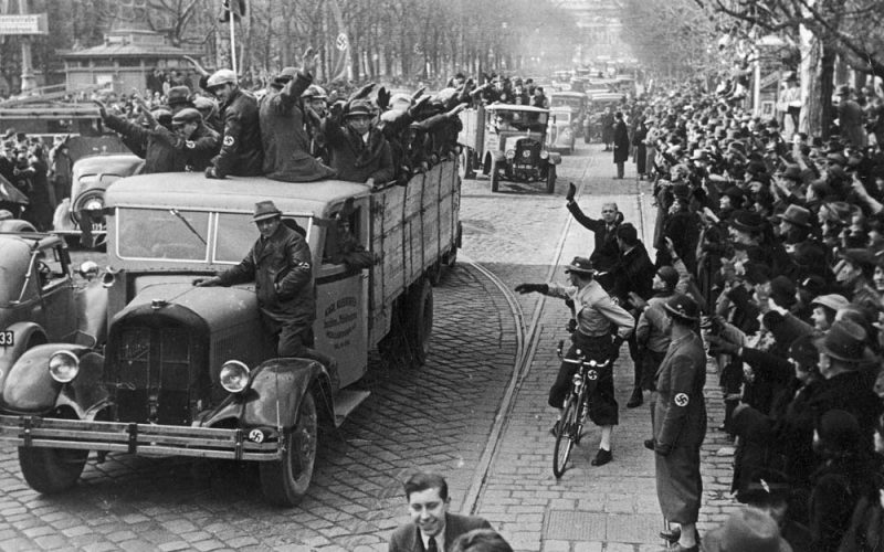 Heil Hitler zamiast Grüss Gott