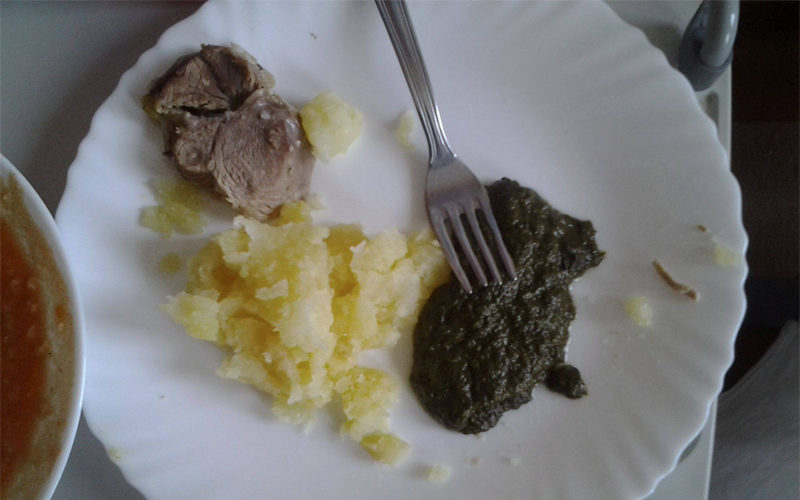 Leczą dobrze, karmią marnie