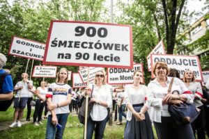 Demonstracja pracowników Polskich Linii Lotnicznych LOT w Warszawie