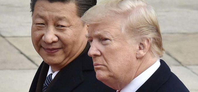Sinusoida polityki Trumpa wobec Chin
