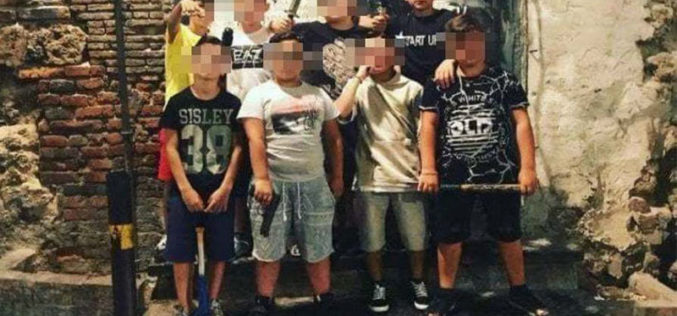 Dziecięce gangi trzęsą Neapolem