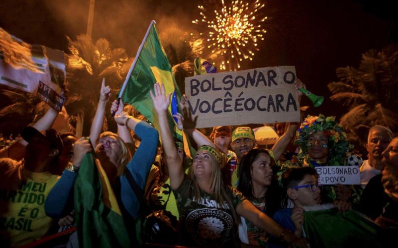 Demokracja, rzecz zbędna