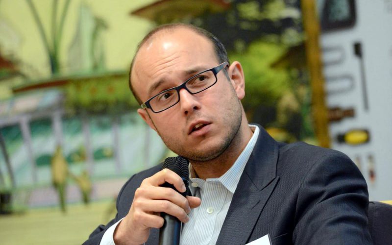 O białych plamach nie wystarczy mówić