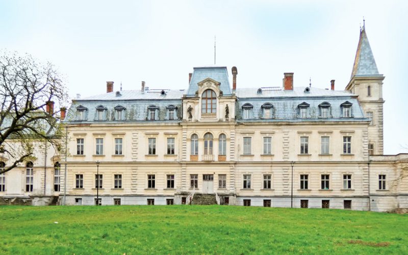 Sprzedam pałac za złotówkę