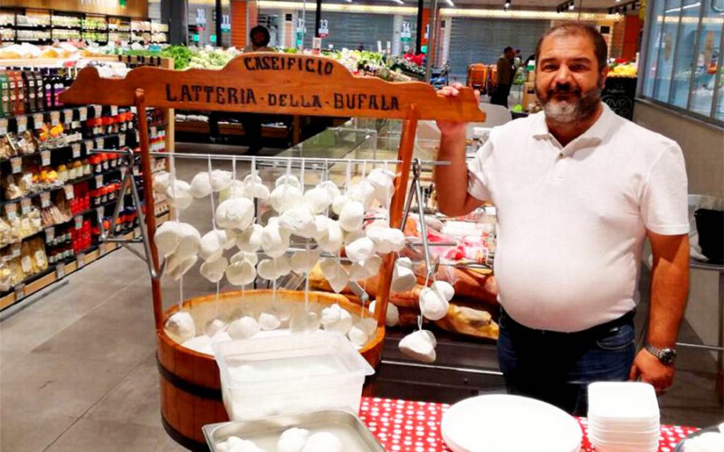 Mozzarella w rękach mafii