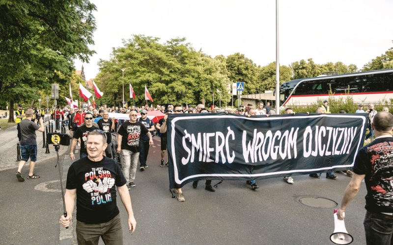 Święta wojna godnościowa