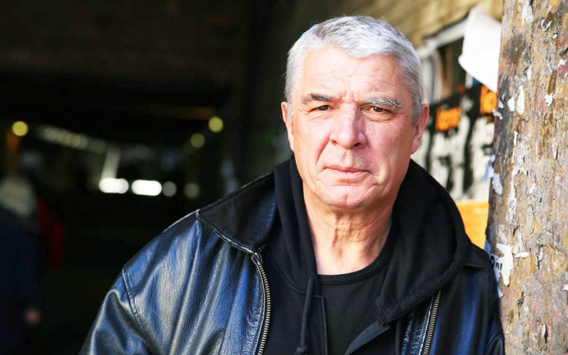 Rozbić namiot na Gobi, patrzeć, jak Bug płynie