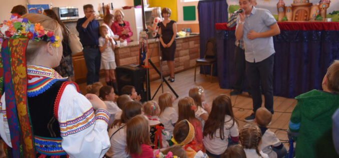 Dwujęzyczni podwójnie fantastyczni