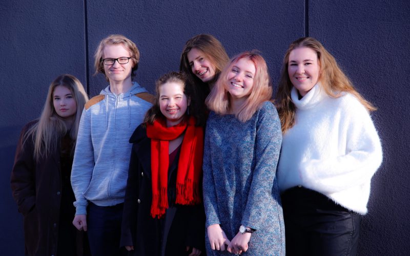 Młodzi dla Młodych