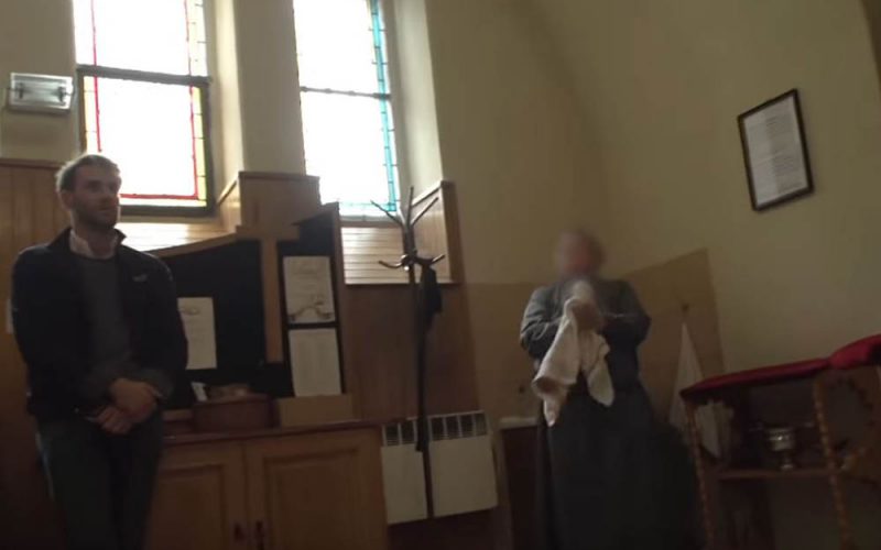 Biskupi jak ognia boją się świeckiej komisji