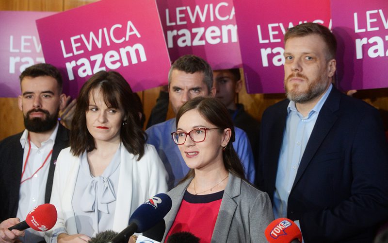 Polityka między kampanią i epidemią