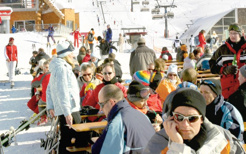 Ischgl, barman i koronawirus