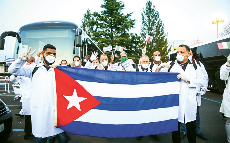 Ameryko! Zawieś blokadę gospodarczą Kuby