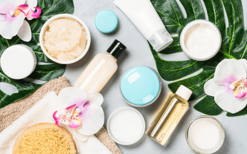 Dlaczego warto stosować naturalne kosmetyki?