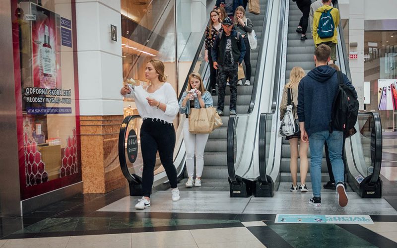 Maseczkowa ciuciubabka