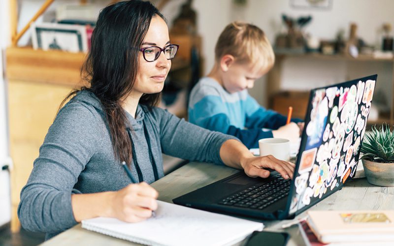 Domowe biuro przez całą dobę