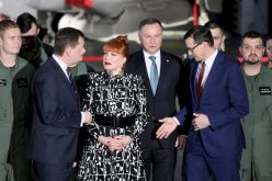 Uzależnieni od Ameryki