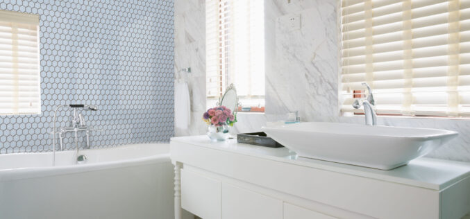 Mozaika łazienkowa – na co zwrócić uwagę podczas zakupu?