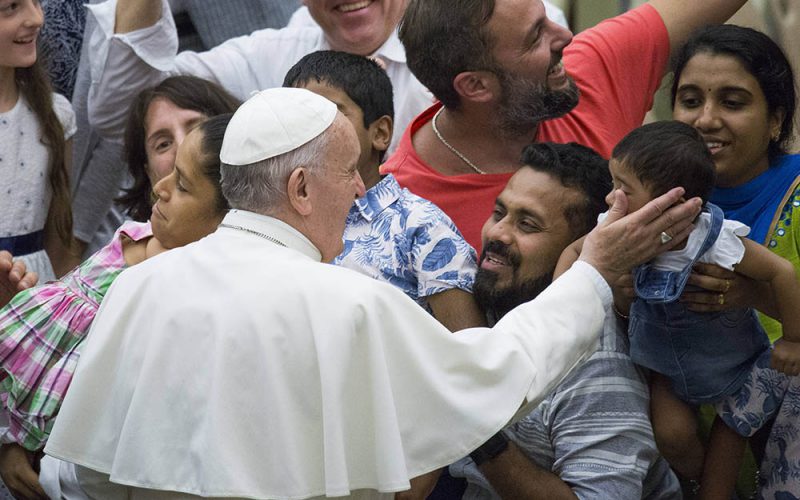 Papież chłoszcze neoliberalizm