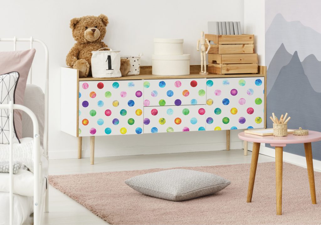 Naklejka do pokoju dziecka kropki
