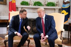 Polska-USA: kosztowny mit