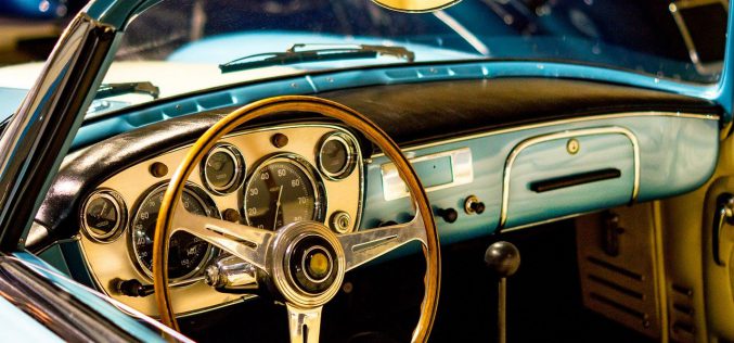 Sprzedaż samochodu – jakie formalności na Ciebie czekają?