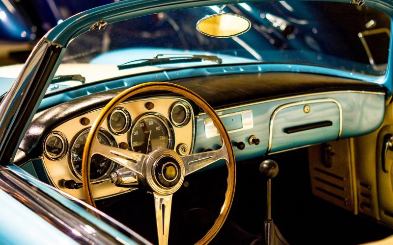 Sprzedaż samochodu – jakie formalności na Ciebie czekają?