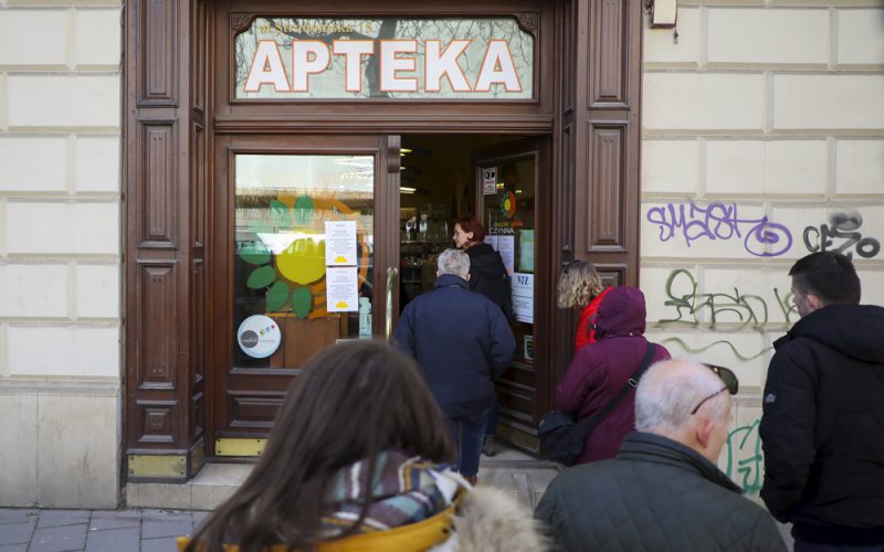 Znikające apteki